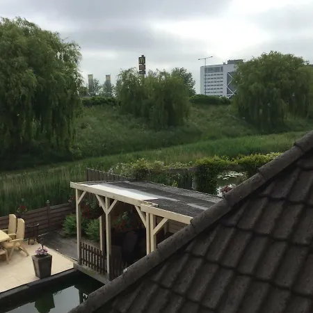 Bed & Breakfast De Randstad Zoetermeer
